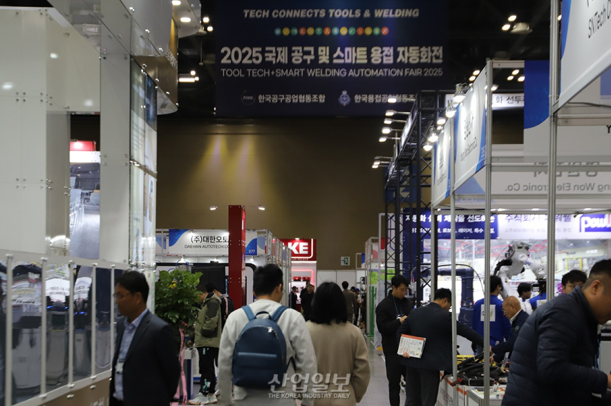 1762243178720674.png image.png